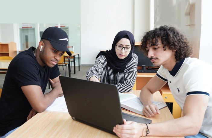 american-university-of-ras-al-khaimah-big-2